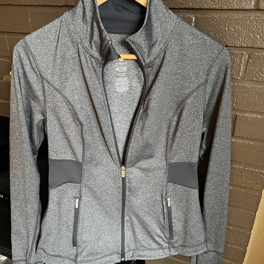 Old Navy stretchy zip up workout jacket